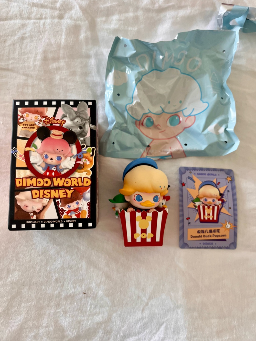 Dimoo World Disney Donald Duck Popcorn Figure – Yellow, Blue & Red